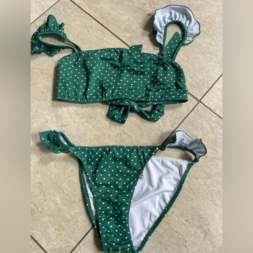 brand new bikini, green with tiny white hearts bikini.  Chaser size small